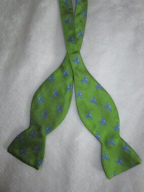 NWT PAUL STUART Silk Bow Tie